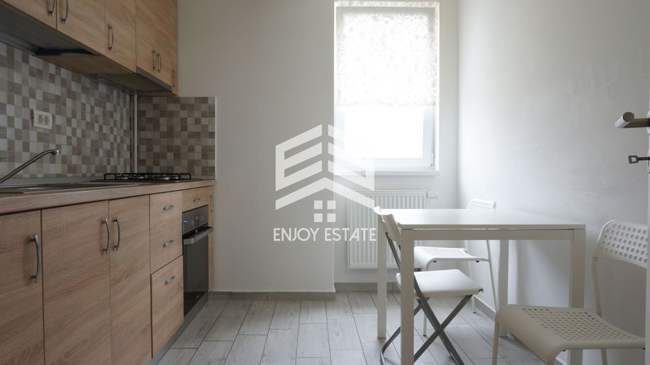 Apartament mobilat si utilat complet, etaj intermediar ! - Poză 1