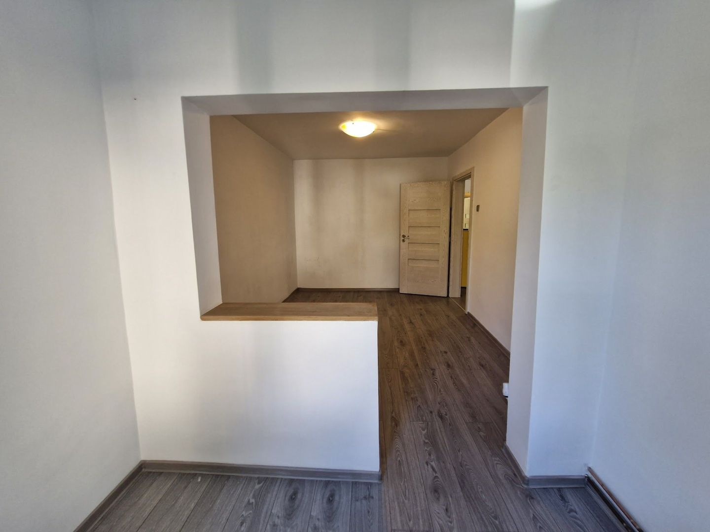 Apartament 3 camere  renovat in zona Lipovei - Poză 16