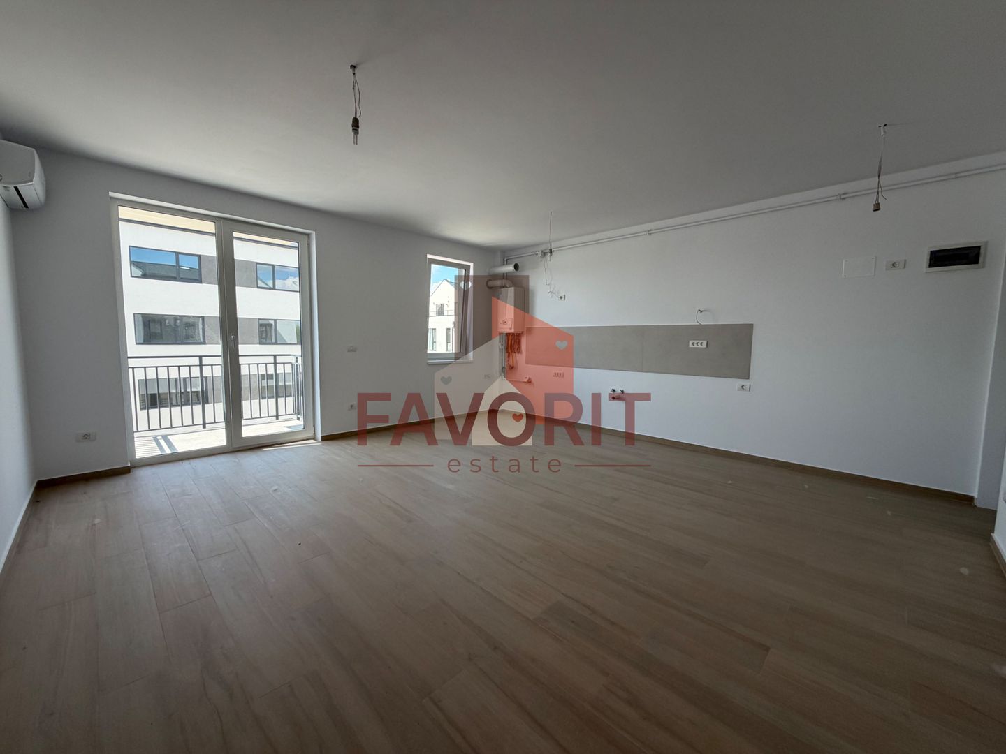 Etaj intermediar. Bloc nou cu lift.Disponibil imediat - Poză 4