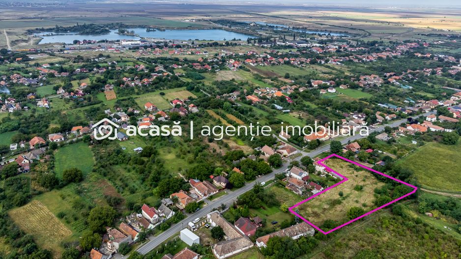 Teren de vis în Ghioroc! Stațiunea supranumită ”Litoralul Vestului” - Poză 2