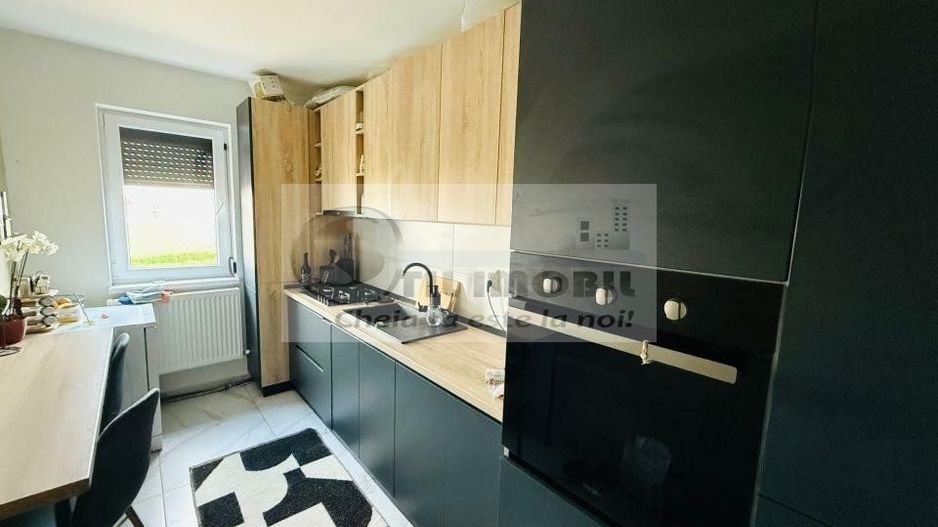 Apartament 2 camere zona Cug-Valea Adanca 61 mp utili 95000 de euro - Poză 2