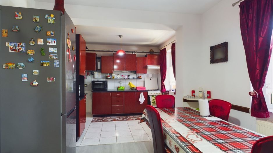 Casă individuală Dumbrăvița - Poză 4