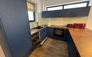 Apartament de 2 camere, 78mp, parcare, zona strazii Revolutiei - Poză 8