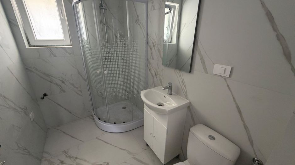AP. 3 CAMERE - GRADINA PROPRIE 50MP, BLOC FINALIZAT, PARCARE, COMS 0% - Poză 12