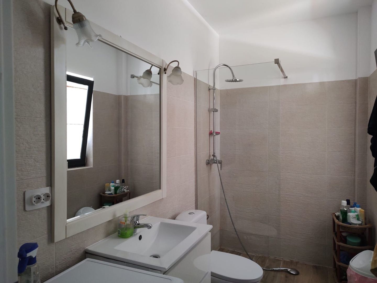 Casa 5 camere in Gated Community Otopeni | 23 August - Poză 23