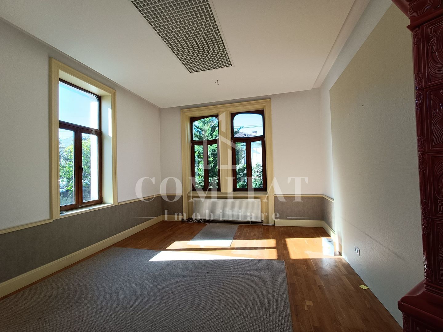 Vila Interbelica de inchiriat | 450mp | zona Andrei Muresanu - Poză 1