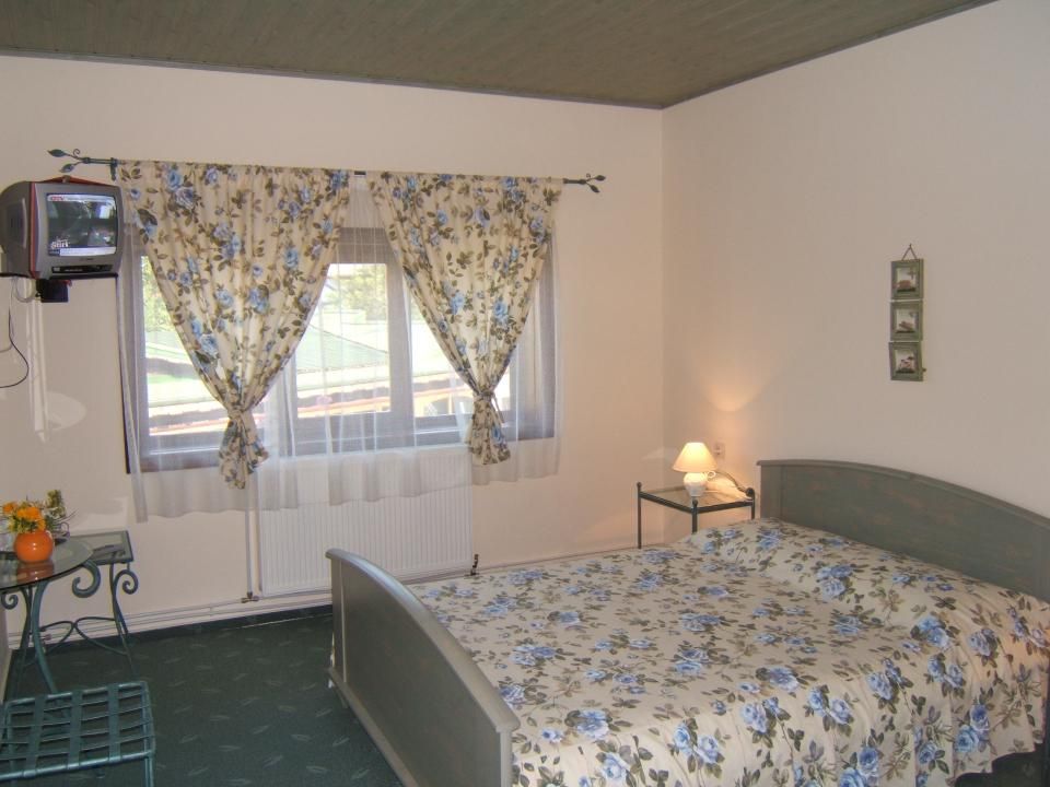 Pensiune Breaza 16 camere cu restaurant- Oportunitate! - Poză 20