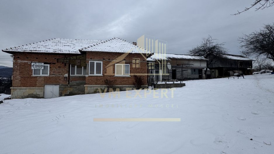 CASĂ 4 CAMERE TEREN 3038 MP ALBEȘTII  DE MUSCEL - Poză 23
