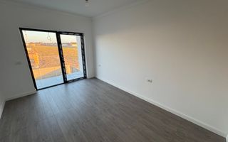 Comision 0%. Panouri si pompa de caldura. Despartit prin camera tehnica - Poză 21