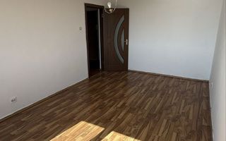 3 camere luminos S-V | bloc reabilitat | zona 1 Decembrie - Poză 3