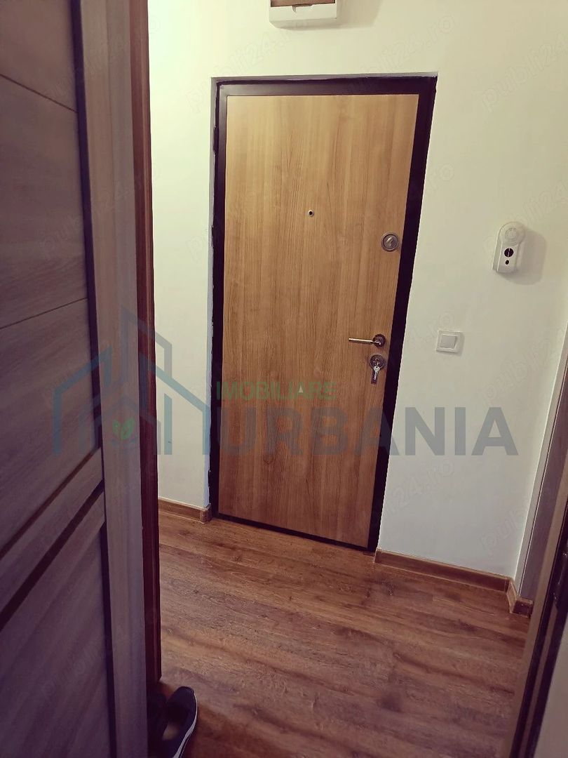 Apartament 3 camere decomandat, zona Pod de Piatră, Iași - Poză 2