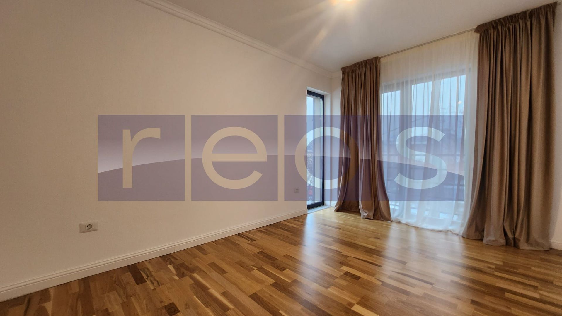 VANZARE VILA | 4 CAMERE | 126 MP | STRAULESTI - Poză 16