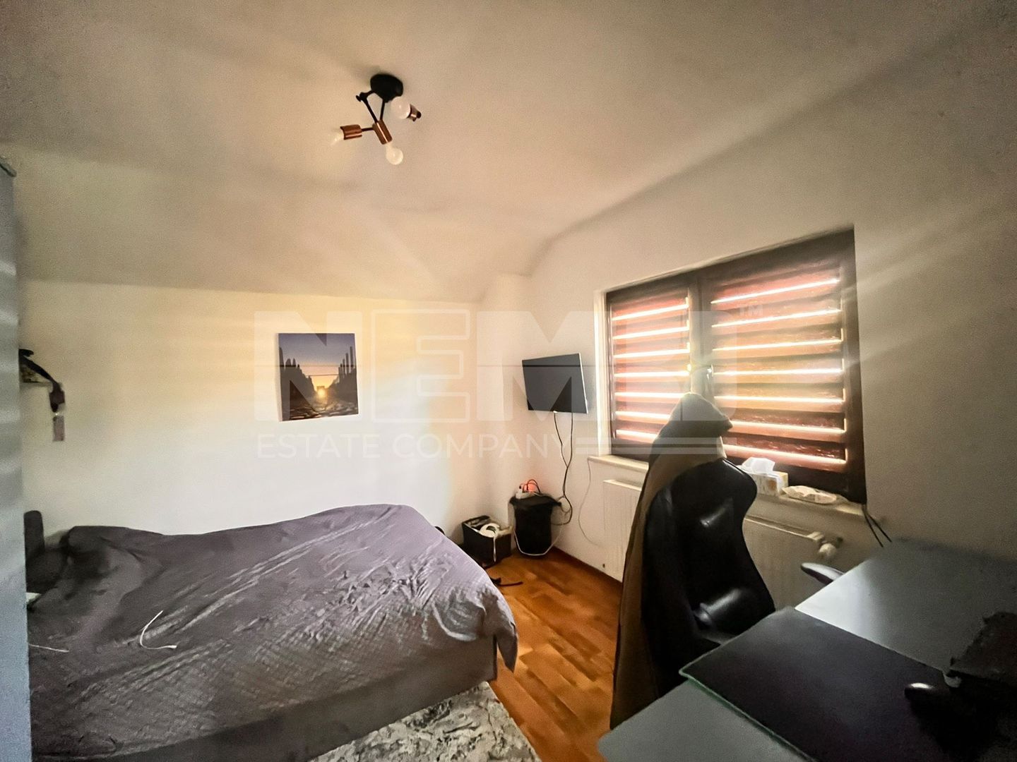 Casa si 4 Hale de Vanzare  cu 24 Ari I Suceava/Burdujeni I 430.000Euro - Poză 7