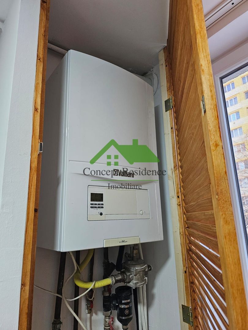 Apartament 2 camere, prima închiriere, etaj 2, str. Victor Babeș - Poză 3