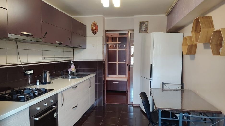 Inchiriez apartament  camere Tiglina 1. - Poză 1