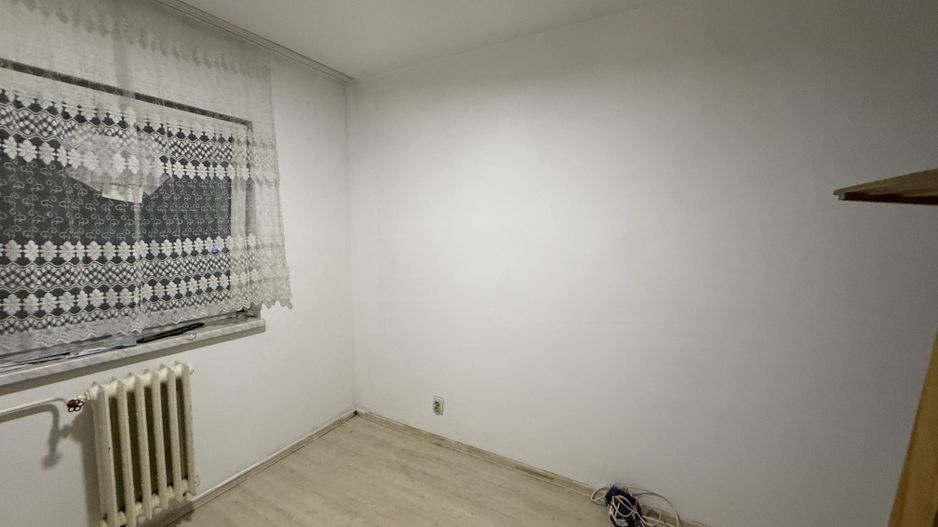 Garsonieră 14 mp | Etaj 1 | Hurmuzachi | 16.000 € - Poză 1