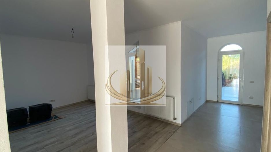 Casă 5 camere, 2 niveluri, intrări și utilități separate – Șag - Poză 12