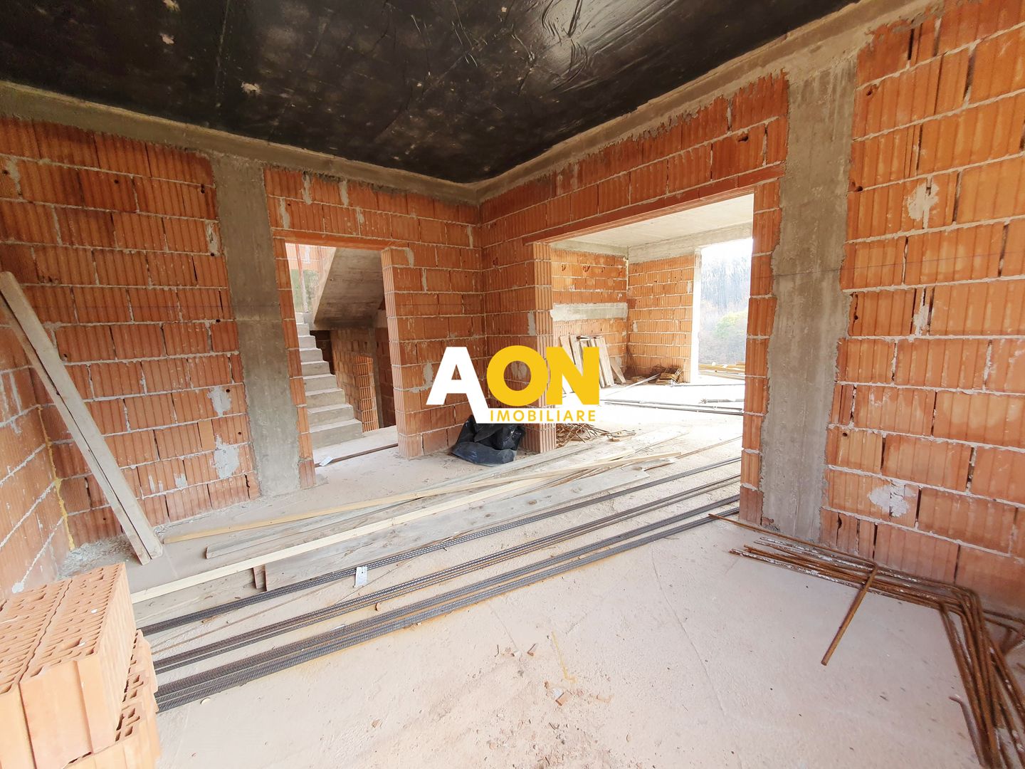 Casa la rosu, D+P+1E, 1433 mp teren, Valea Popii - Poză 11