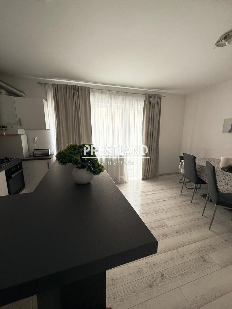 Inchiriez apartament cu 3 caomere, zona Cartierul Arhitecțior-Sibiu !! - Poză 1