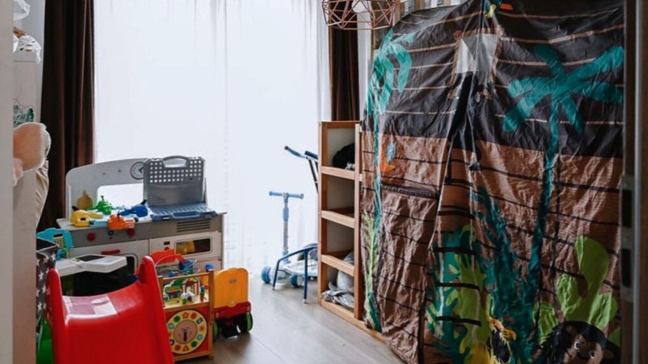 Apartament 3 camere elegant spațios și luminos în cartierul Urban Coresi - Poză 17