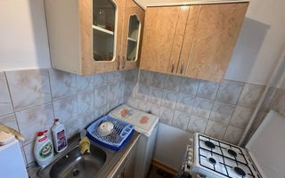 3 camere | etaj 1 | mobilat si utilat | zona excelenta | - Poză 4