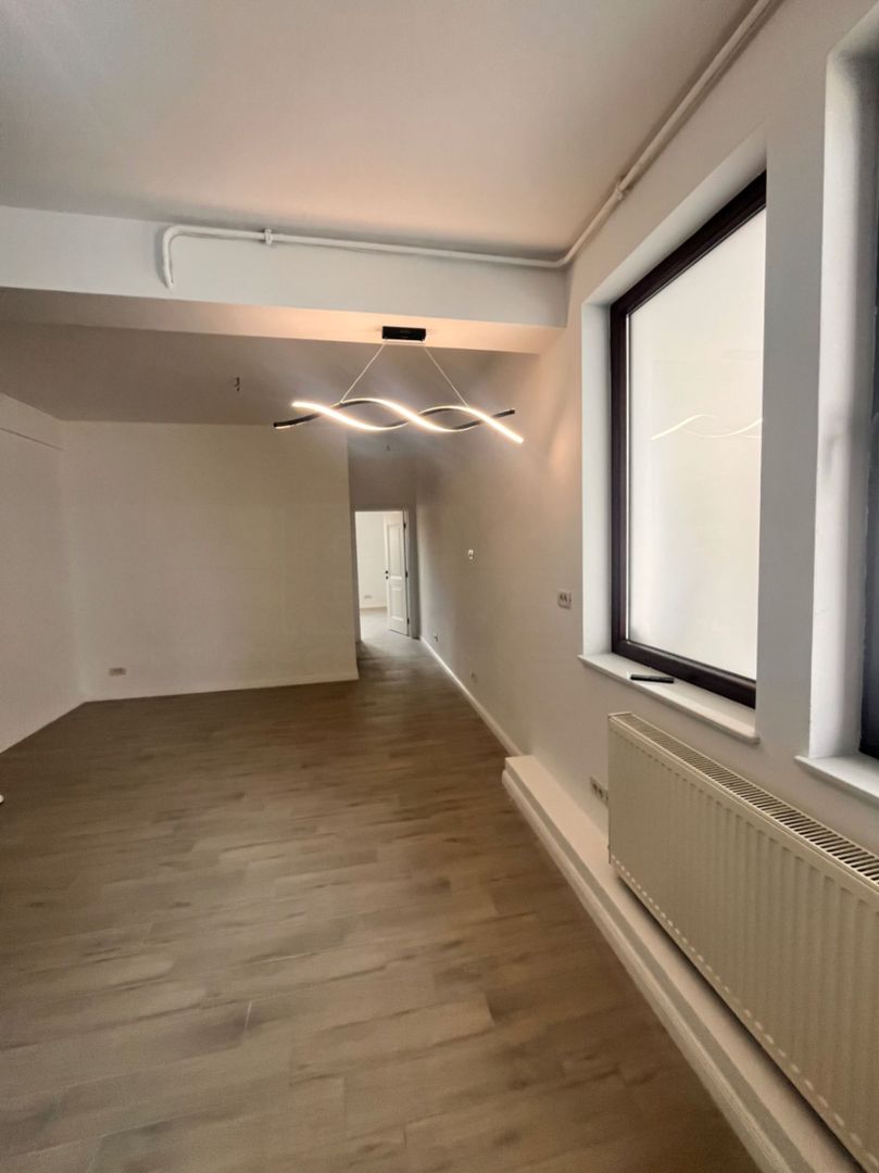 Spații Comerciale de Închiriere | Suceava/Scheia | 400 Euro/luna - Poză 3