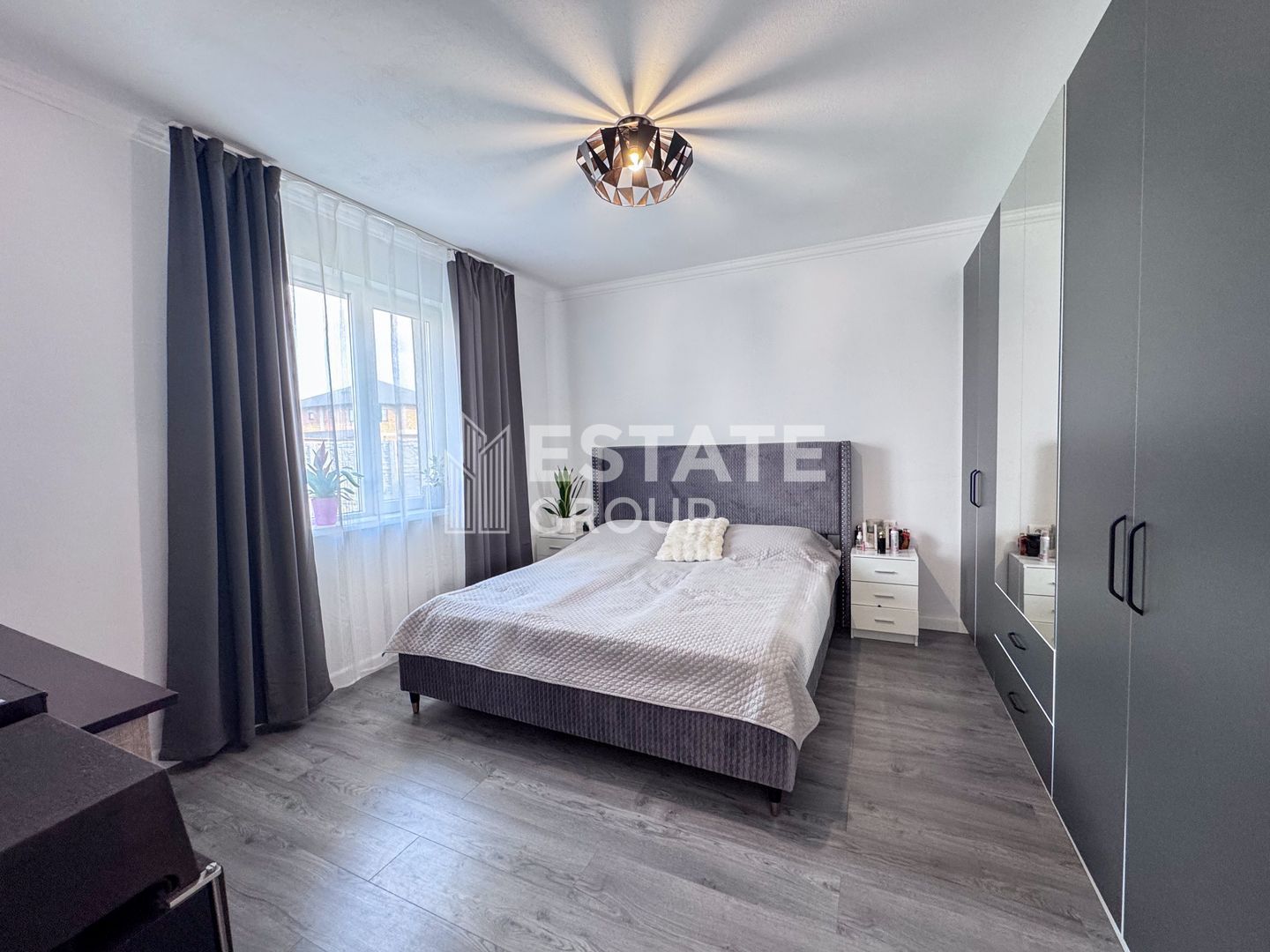 Casa Parta, mobilata modern - Poză 9