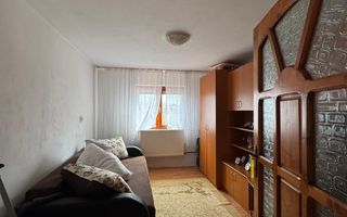 Casa de vanzare zona Sacadat - Poză 2