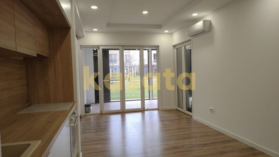 3 camere de vânzare | Cosmopolis Faza 1 | curte proprie | terasă - Poză 3