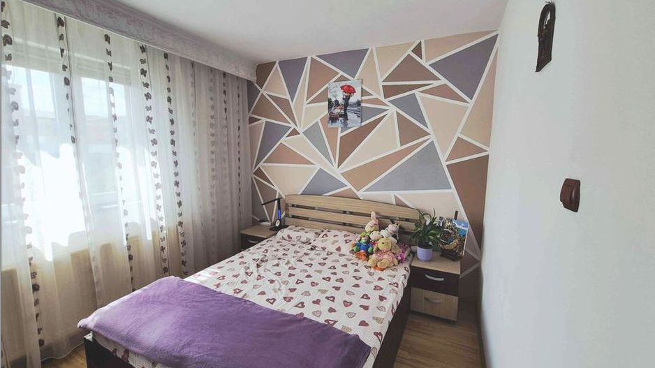 Apartament 2 camere, Cetate, et.3, renovat ,mobilat - Poză 3
