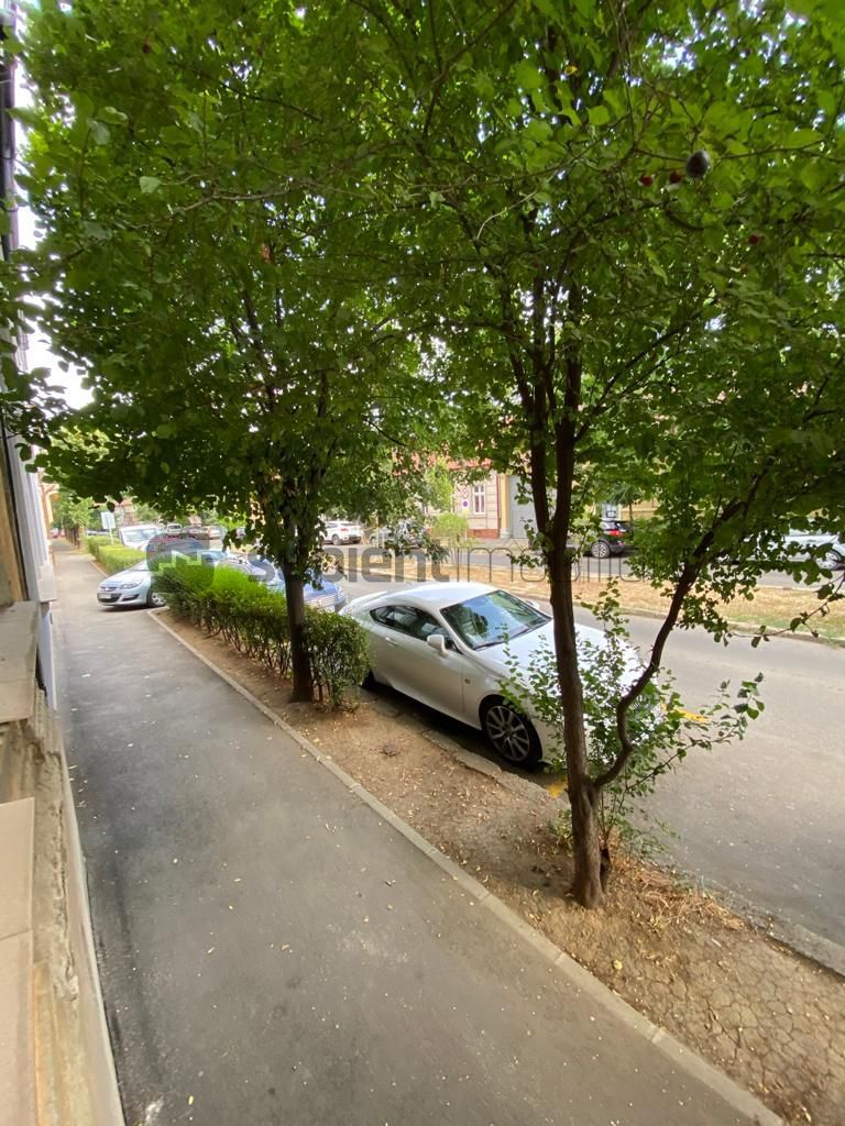 Sapient | Casa situata in zona ultracentrala, strada Dunarea - Poză 11