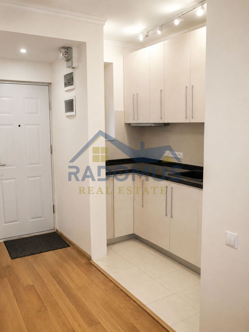 De închiriat – Garsonieră dublă | 350 €/lună | Central - Poză 4