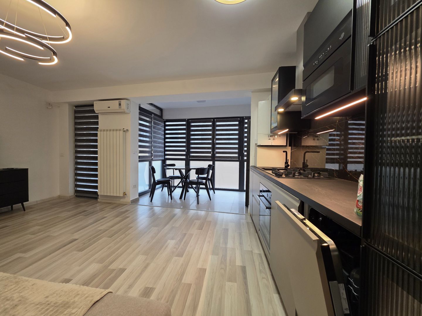 Apartament 2 camere modern | Open-space | 700€ - Poză 2