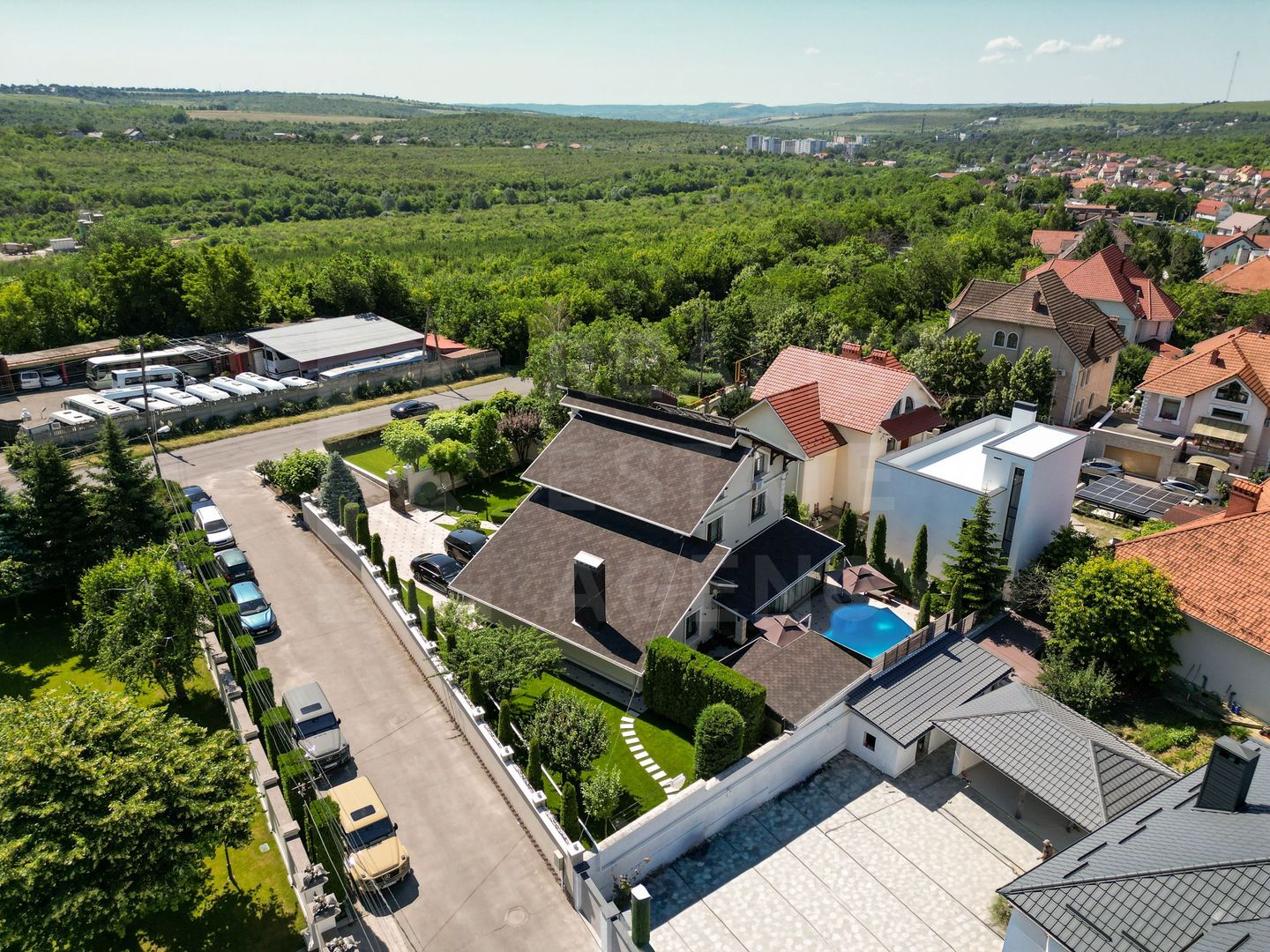 Vânzare, casă, 3 nivele, str. Sfintul Pavel, Codru - Poză 8