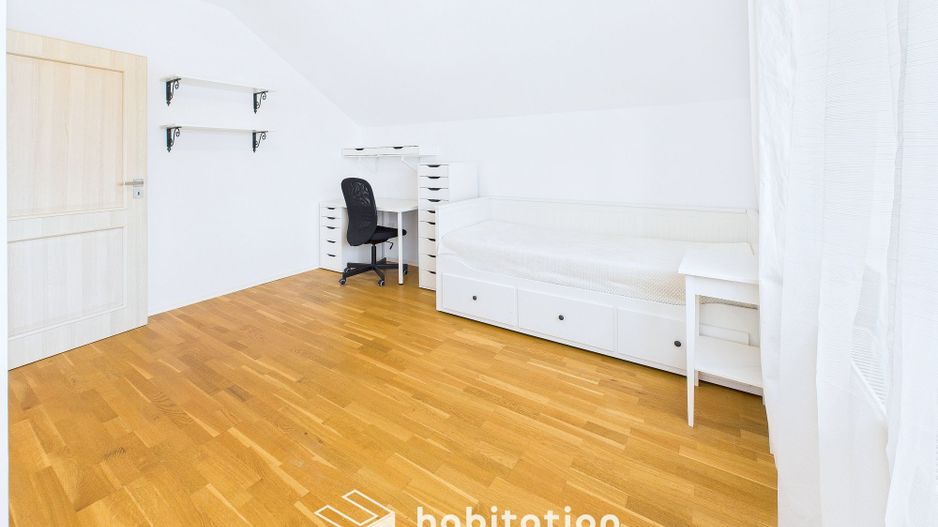 Casă individuală  în Dumbrăvița – liniște, spațiu și lumină naturală - Poză 22