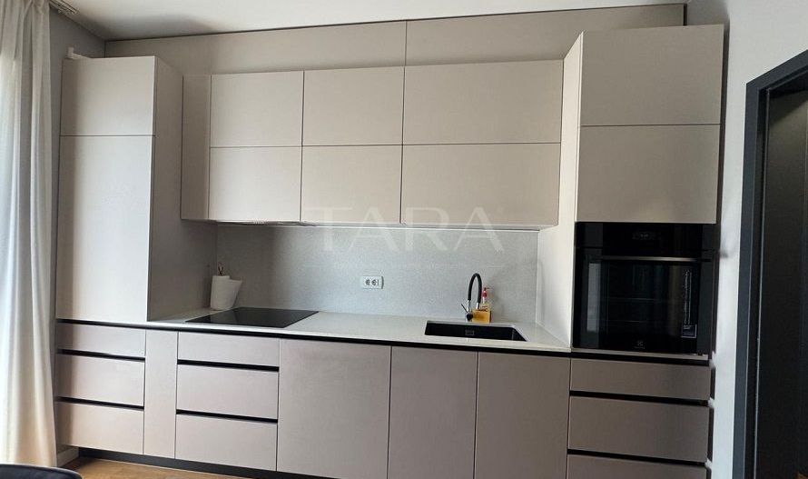 Apartament 2 camere decomandat, renovat lux, zona Brâncuși. - Poză 3