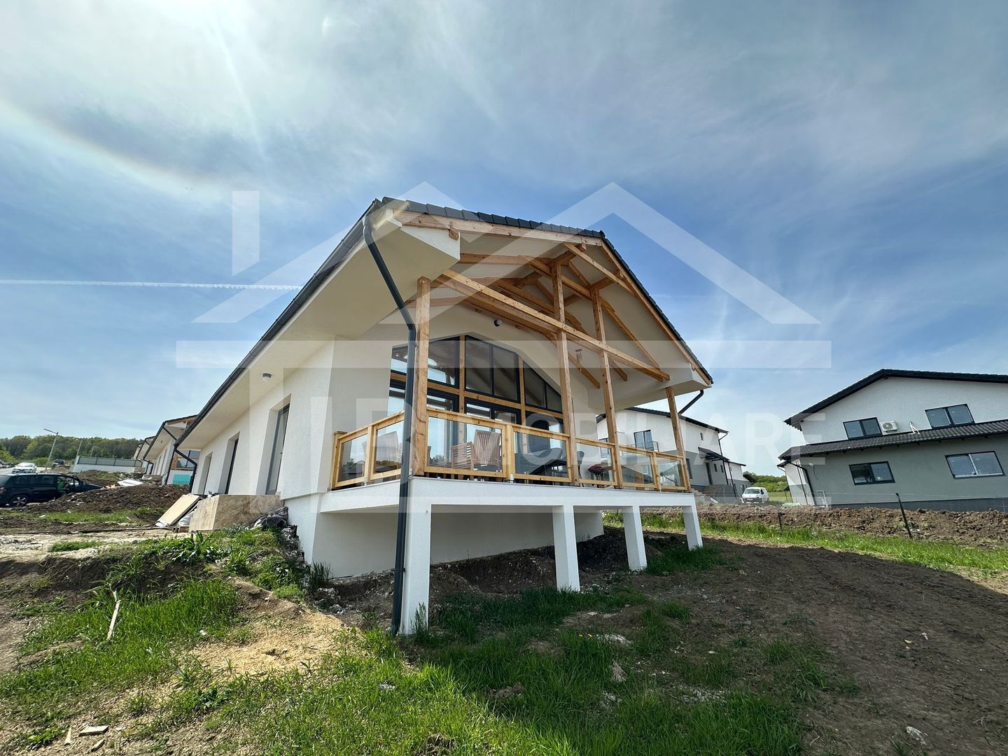 Casa individuala, 4 camere, 300mp, Zona Livezeni - Poză 12