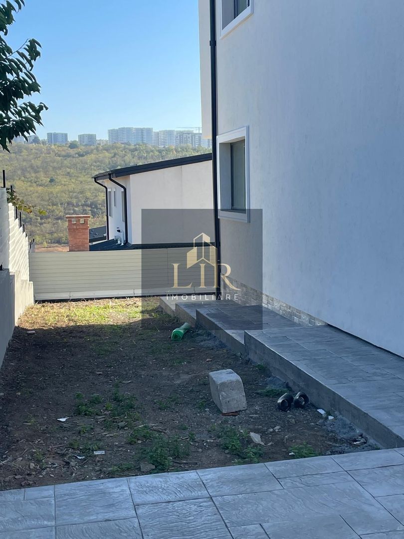 Casa 4 camere Pacurari Rediu - Poză 15