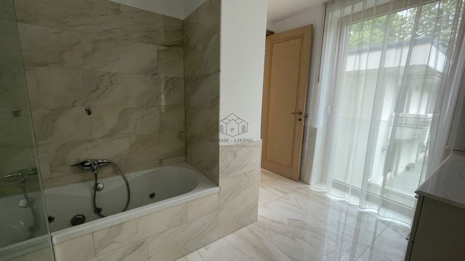 APARTAMENT LUX CU 3 CAMERE, SPATIOS, LA INCHIRIERE IN ZONA PRIMAVERII - Poză 6