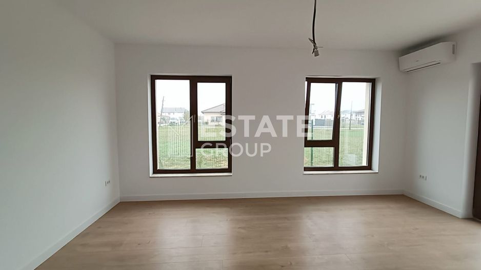 Duplex cu 5 camere despartit prin camera tehnica in Dumbravita - Poză 6