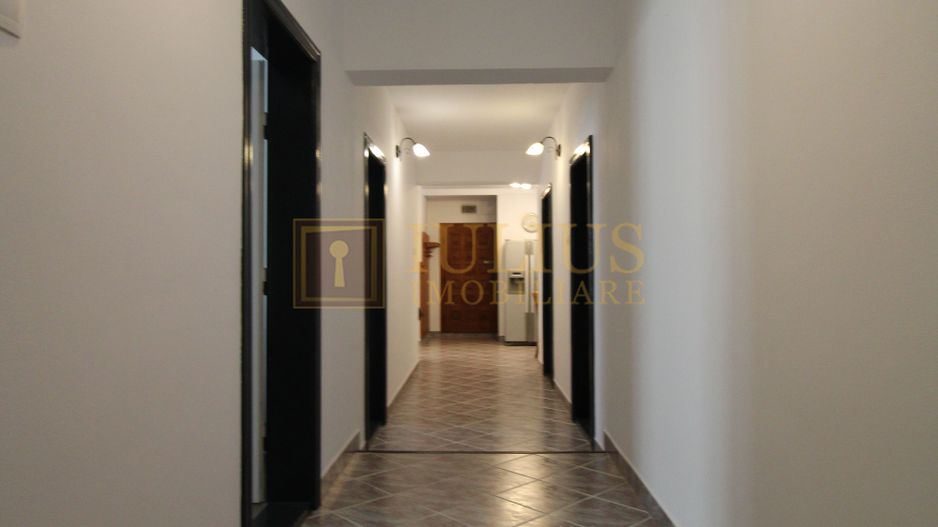 Zona aradului, 4 camere + 2 bai, centrala proprie - Poză 8