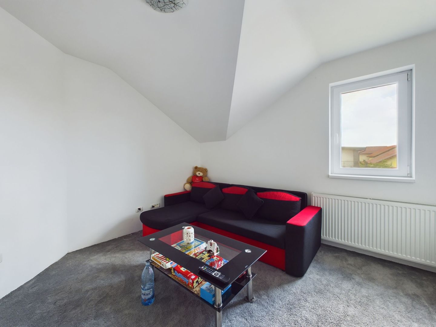 Casă la cheie în cartierul Westfield - Poză 7