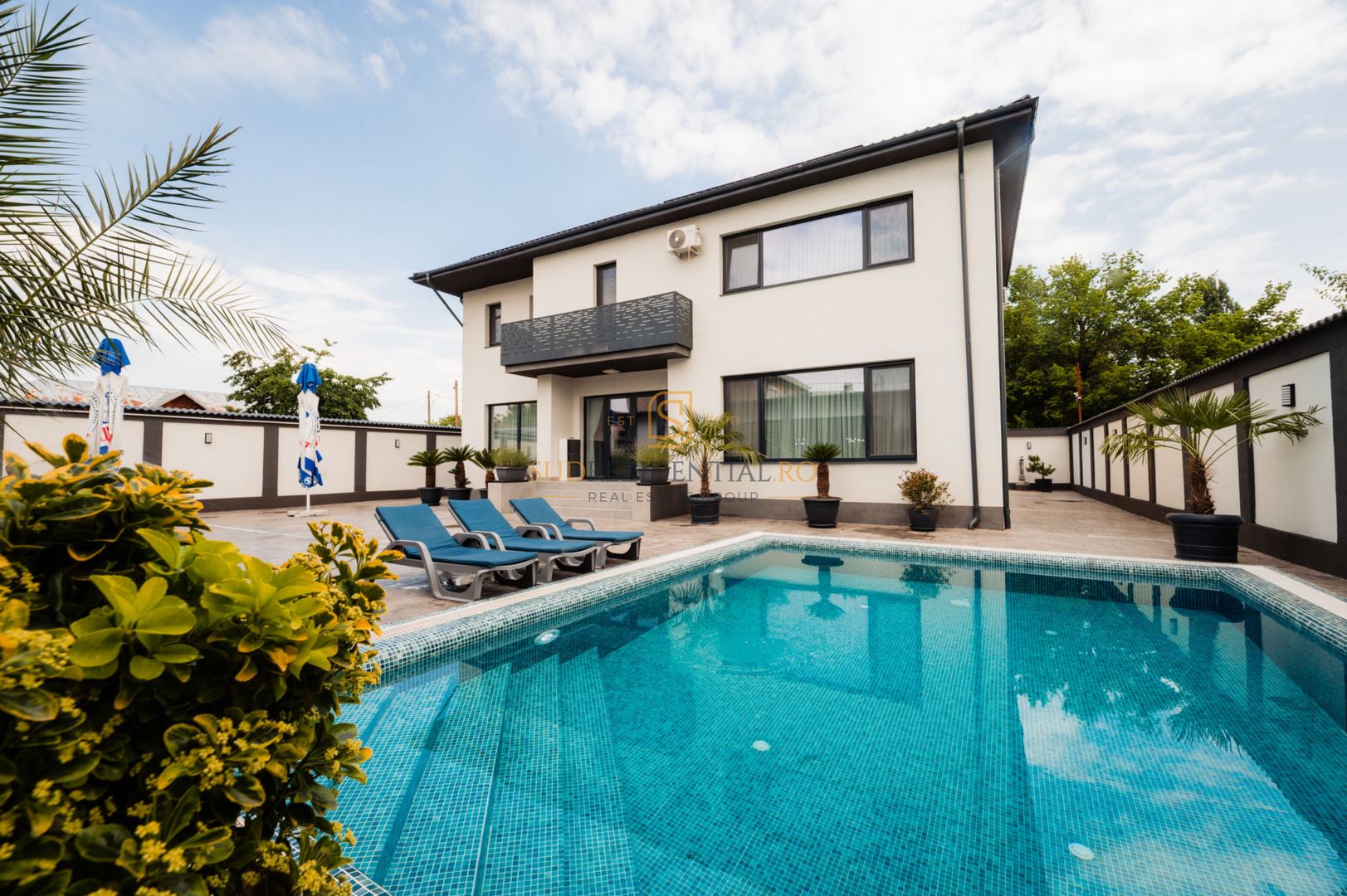 Vilă exclusivistă | 290 mp utili | Teren 719 mp | Piscină încălzită | - Poză 1