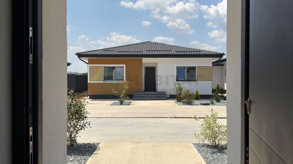 Casa 4 camere pe parter-Tunari | Teren 400 mp - Poză 20