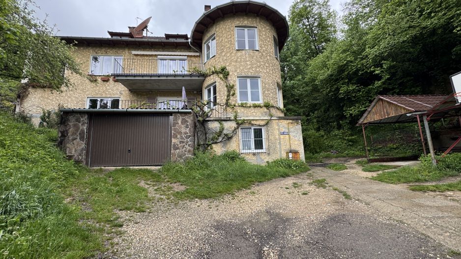 Apartament cu vedere spre Tâmpa, liniște și natură, în Centrul Istoric al Brașov - Poză 27