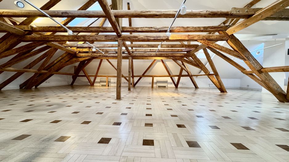 Spațiu Birou în imobil istoric recondiționat - Poză 1