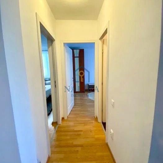 De vanzare apartament 3 camere Cosbuc parter de vanzare — Central - Poză 5