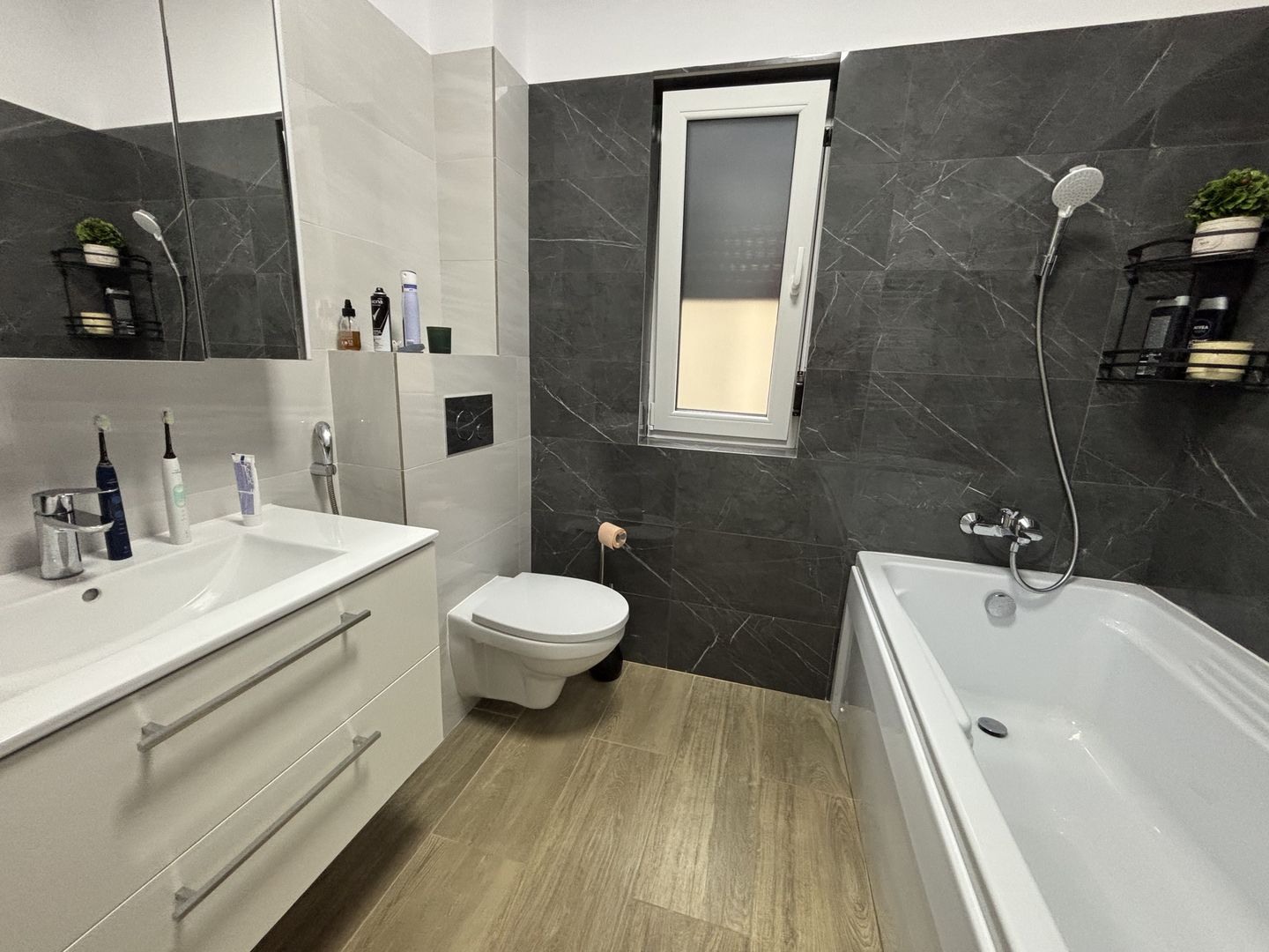 Lux și calitate la Sag - Poză 10