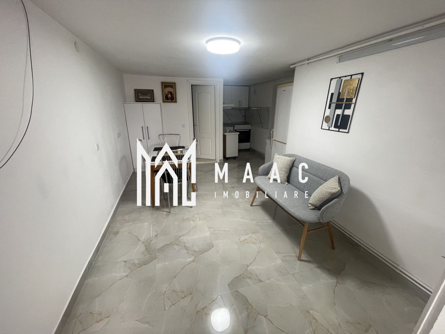 Apartament 3 camere Sibiu | Central | 64 mp, mobilat - Poză 1