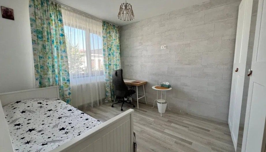 Casă P+1+pod Otopeni central - Poză 8